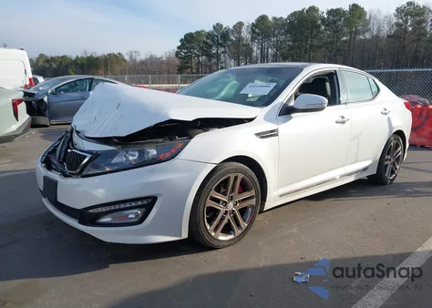 2013 Kia Optima Sx z USA, uszkodzony, nr VIN 5XXGR4A67DG100549